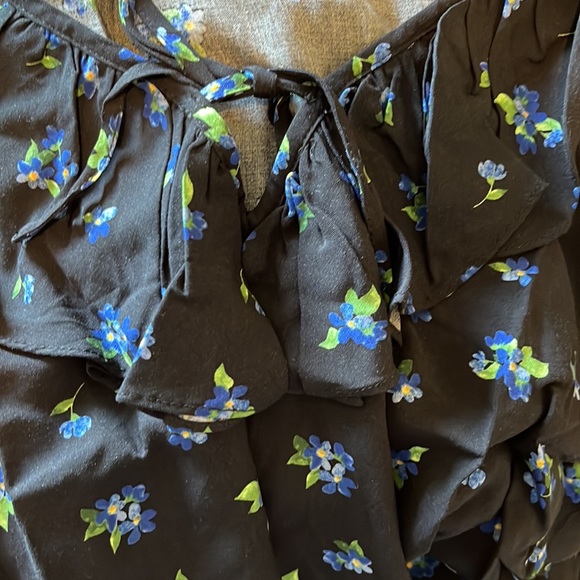 NWT WeWoreWhat ruffle top - Picture 5 of 5